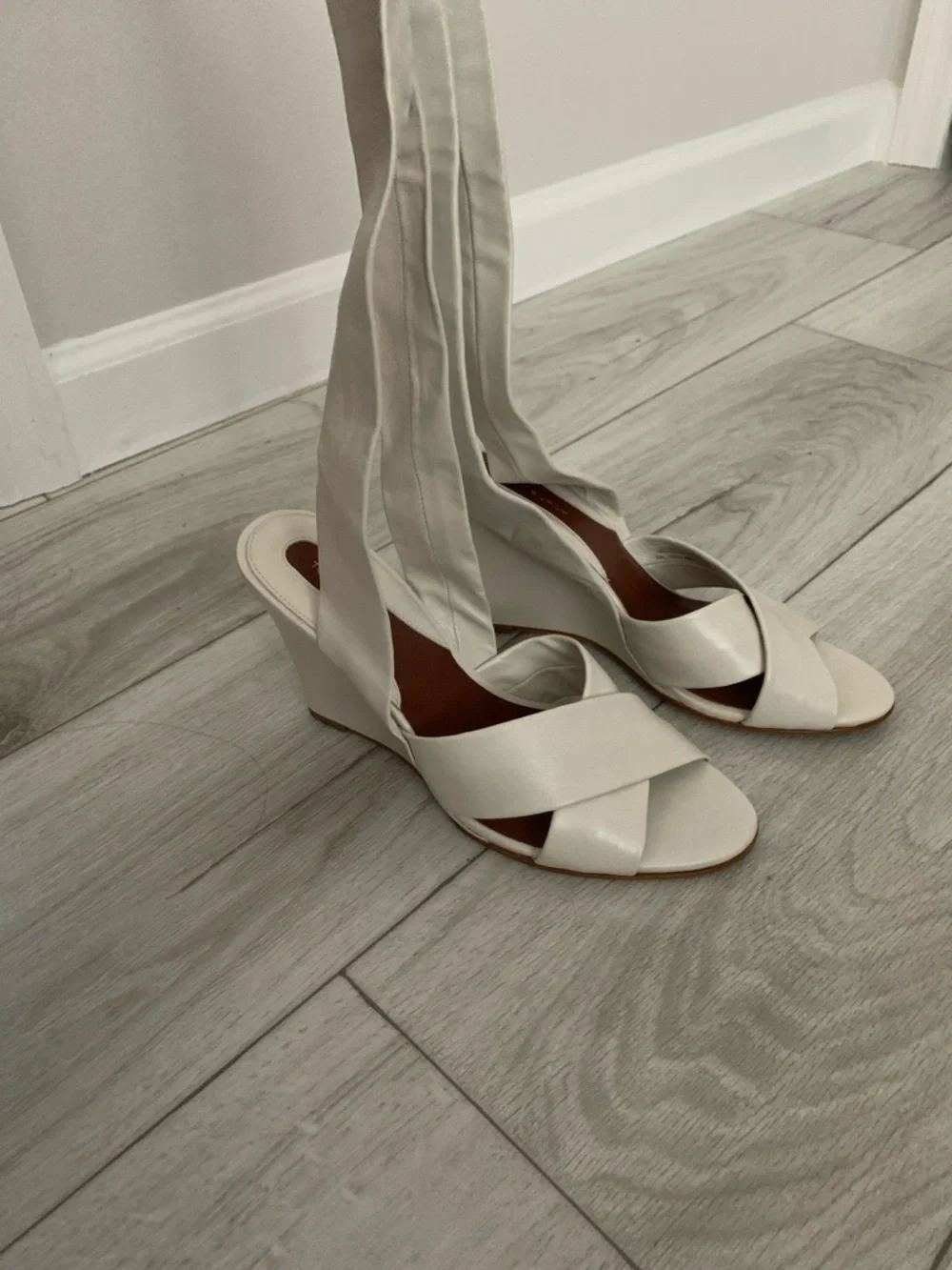 Tory Burch Ivory Leather Crisscross Tie up leg Sandals